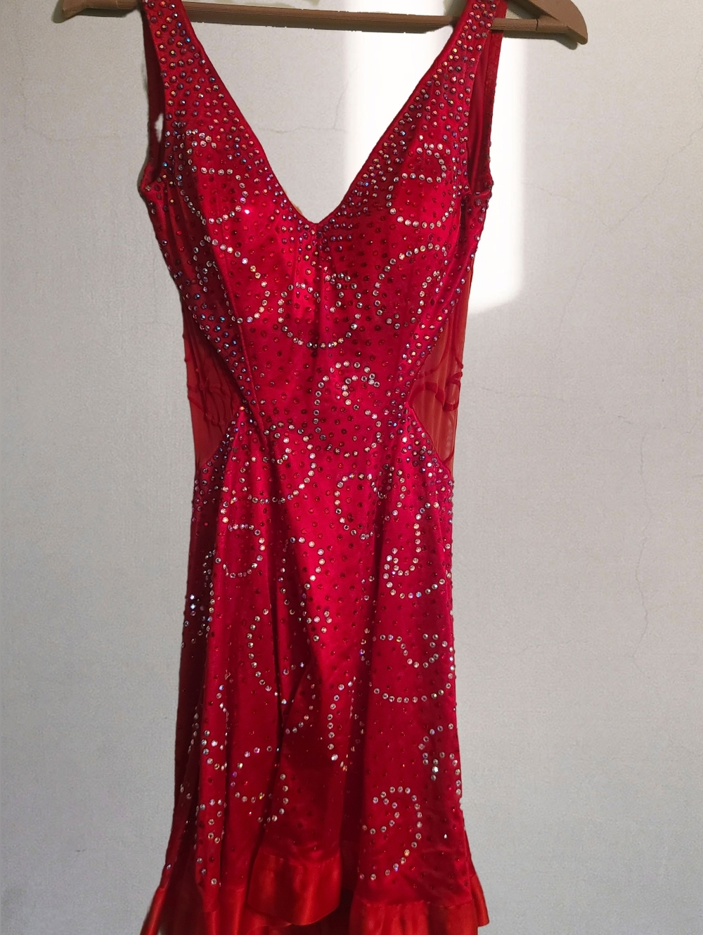 Vibrant Red Sleeveless Latin/Rhythm Ballroom Dress